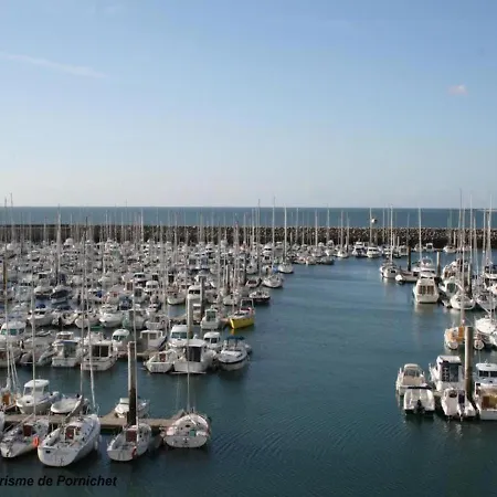 Et Le Marina Baie De La Baule Отель Порнише