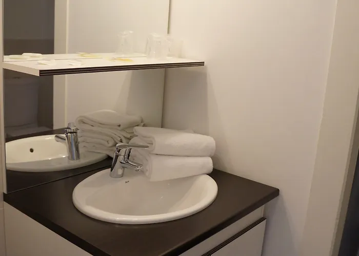 Hotel Sainte Marguerite 2*