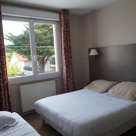 Hotel Sainte Marguerite 2* بورنيشّيه