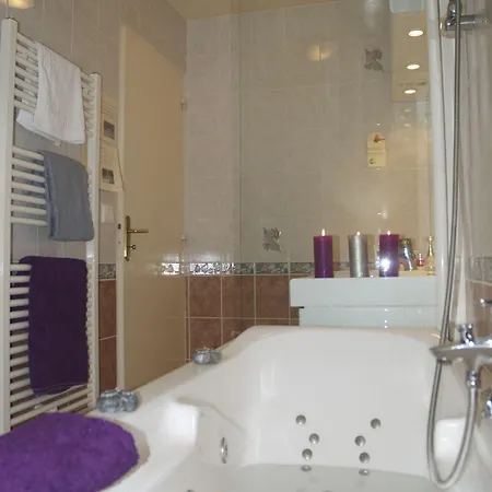 Hotel Sainte Marguerite Hotell 2*