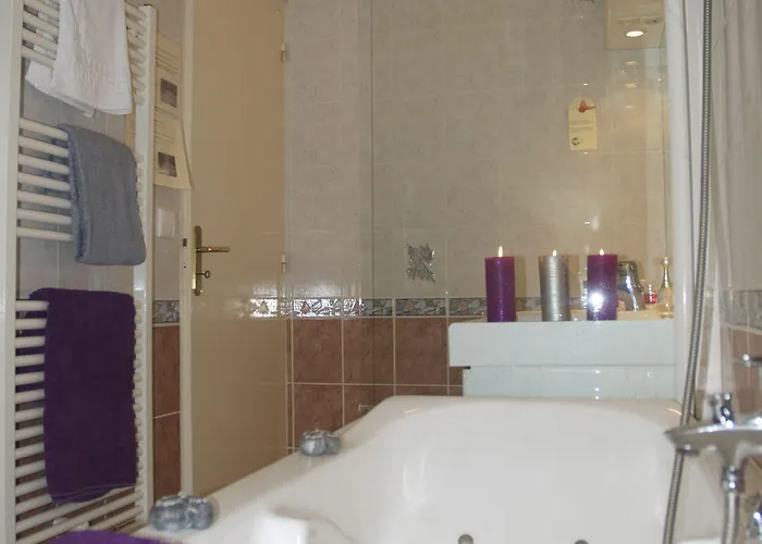 Hotel Sainte Marguerite فندق 2*